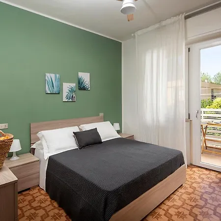 Miramare Apartman *