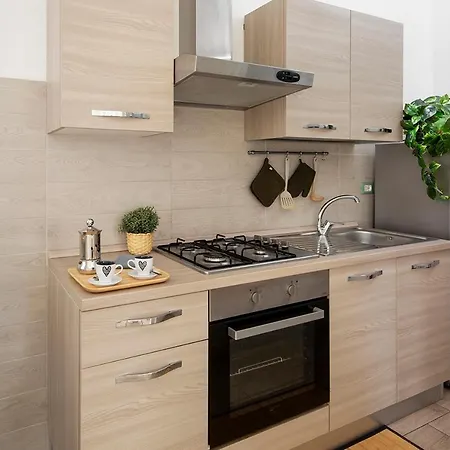 Miramare Apartman *